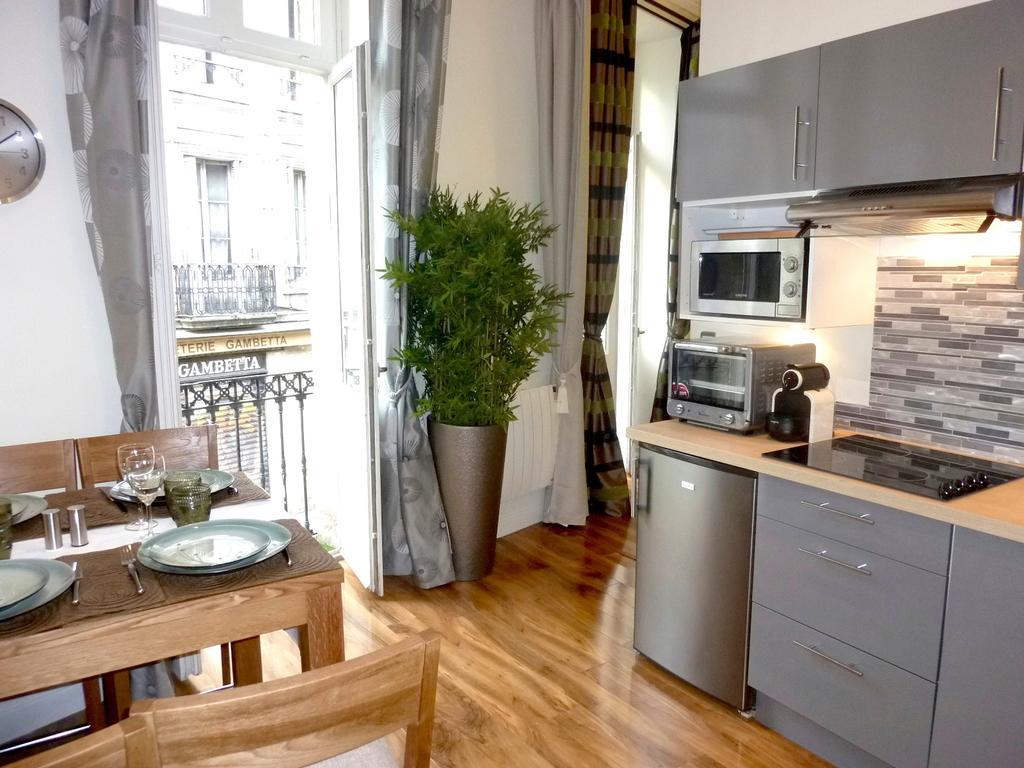 Appartement "Princesse Eleonore" - Centre Historique Bordeaux Bilik gambar